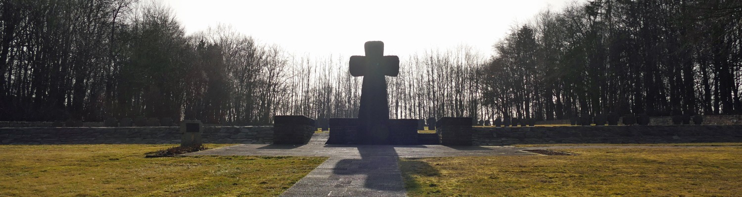 Julius Erasmus. Soldatenfriedhof Vossenack.